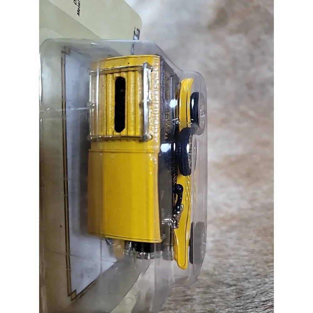 ERTL new box
